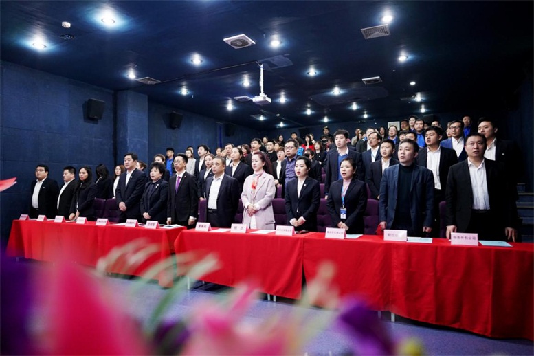 赢战未来，鼎新超越-2018财年总结表彰暨2019财年启动大会